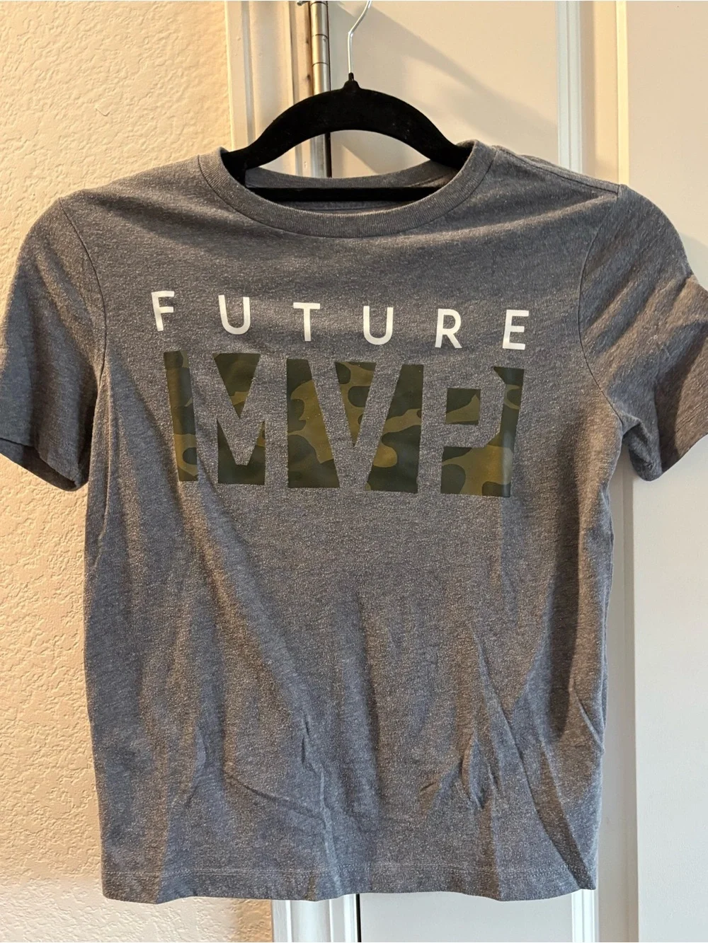 Old Navy Grey Tee with Olive Camouflage 
